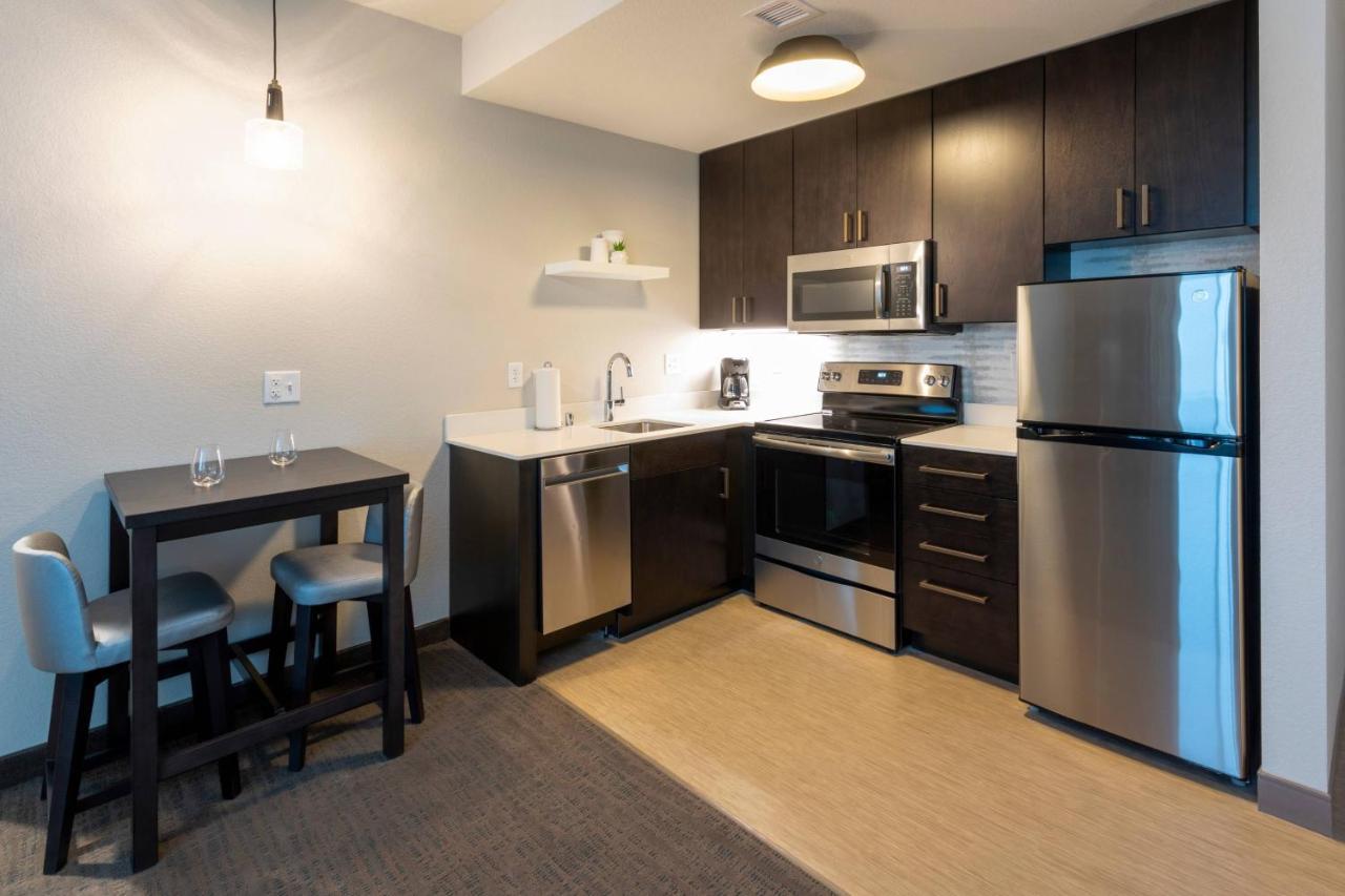 Residence Inn Minneapolis Maple Grove/Arbor Lakes Екстер'єр фото