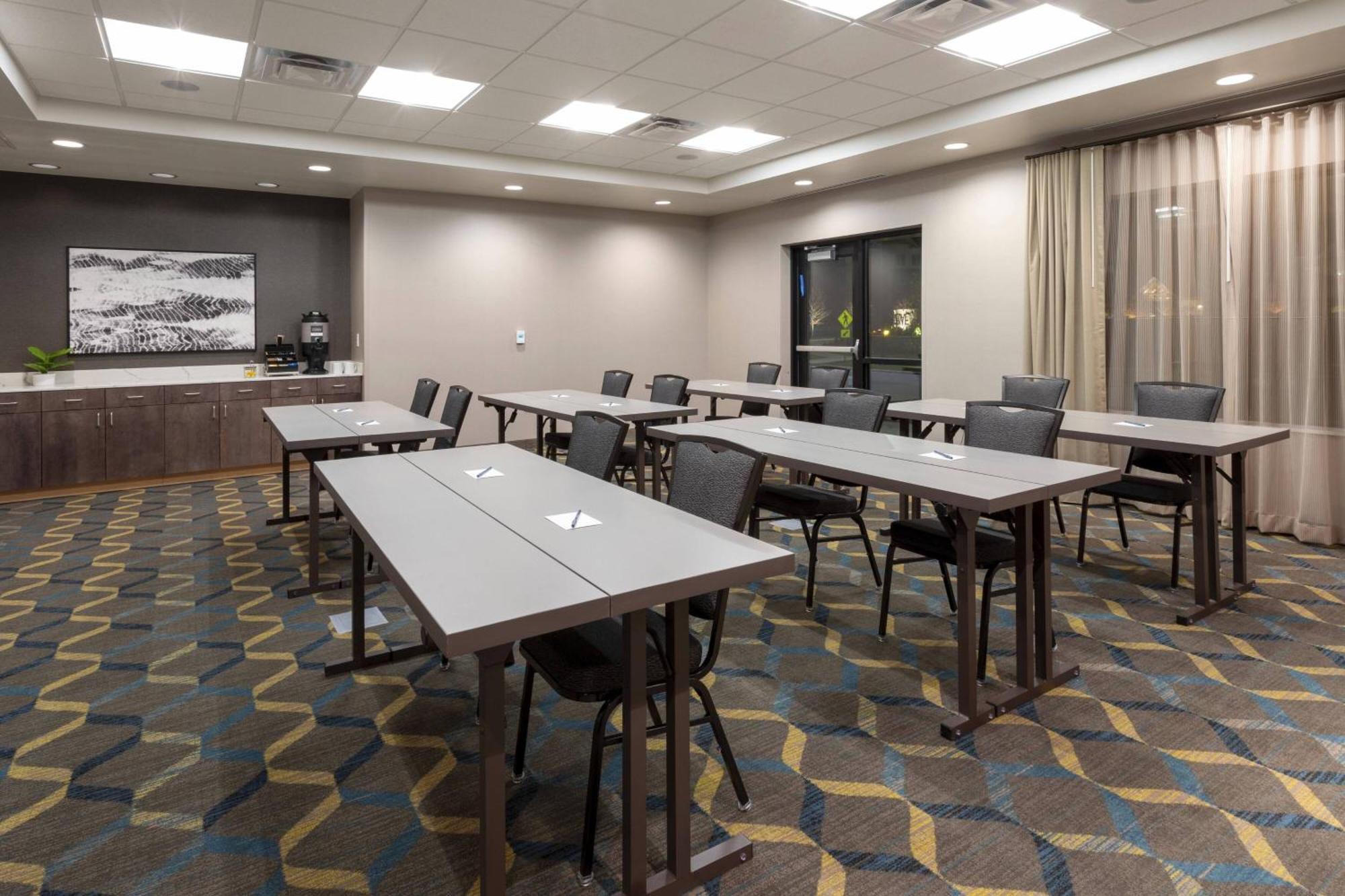 Residence Inn Minneapolis Maple Grove/Arbor Lakes Екстер'єр фото